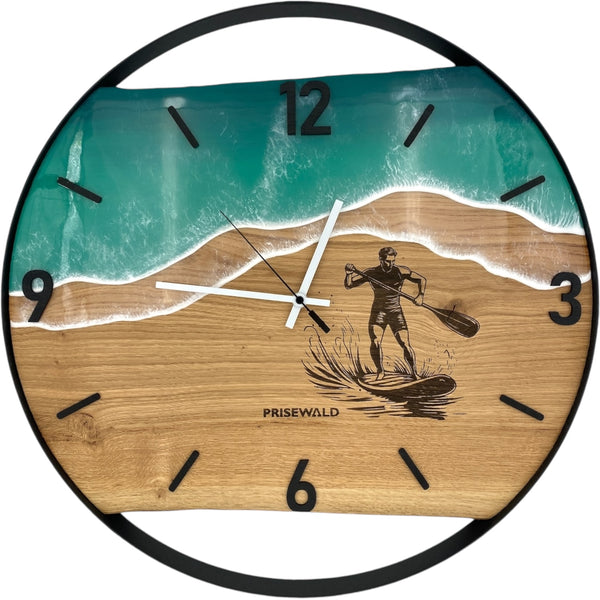 Runde Wanduhr aus Eichenholz, 50 cm, schwarzer Rahmen, schwarze arabische Ziffern, türkises Epoxidharz, SUP-Board