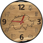 Runde Wanduhr aus Eichenholz, 50 cm, schwarzer Rahmen, arabische Ziffern, Karte der Schweiz - PRISEWALD