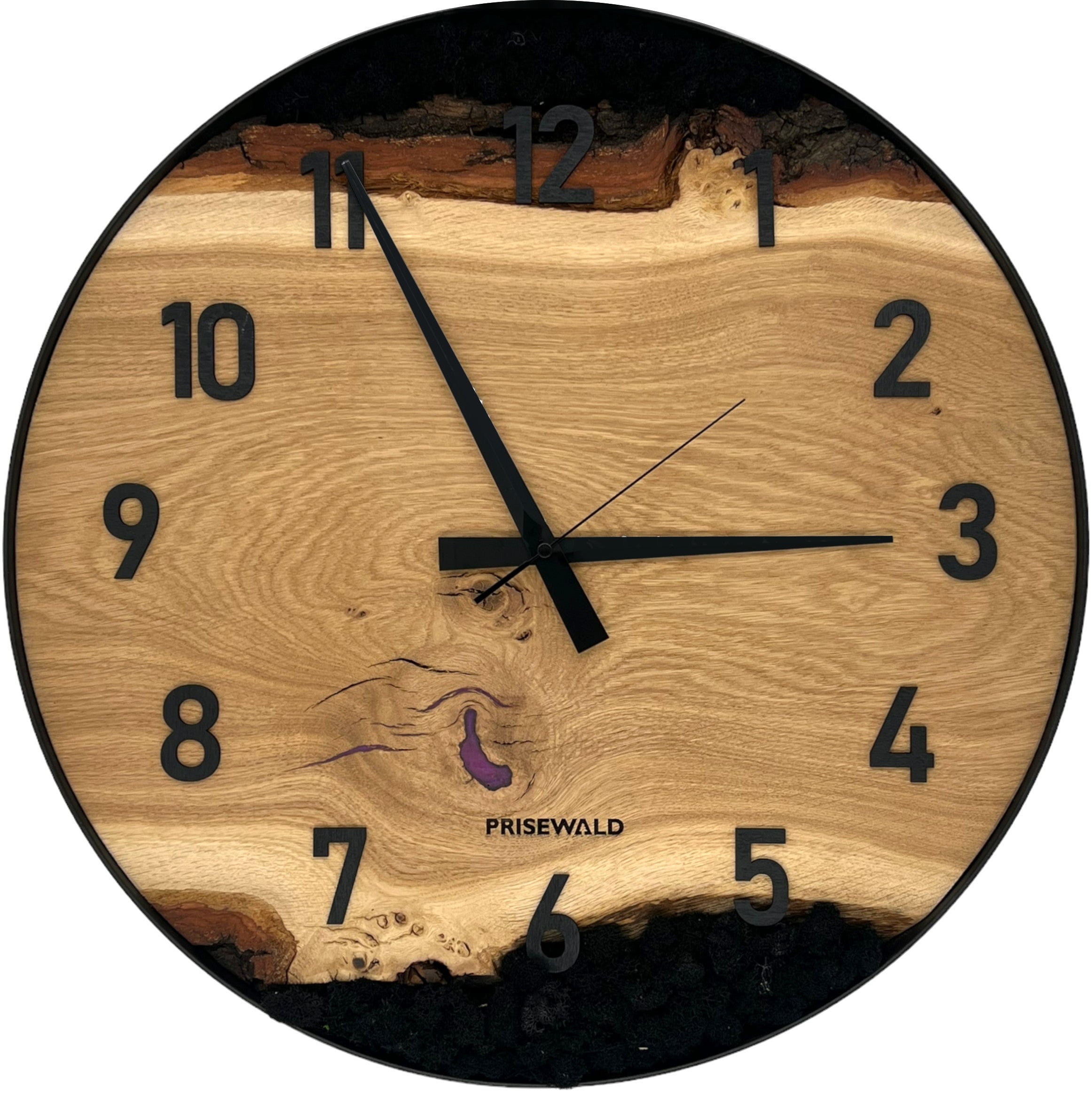 Runde Wanduhr aus Eichenholz, 50 cm, schwarzer Rahmen, arabische Ziffern, schwarzes Moos, lila Epoxidharz