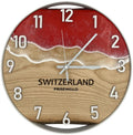 Runde Wanduhr aus Eschenholz, 35 cm, weisser Rahmen, arabische Ziffern, rotes Epoxidharz, SWITZERLAND - PRISEWALD