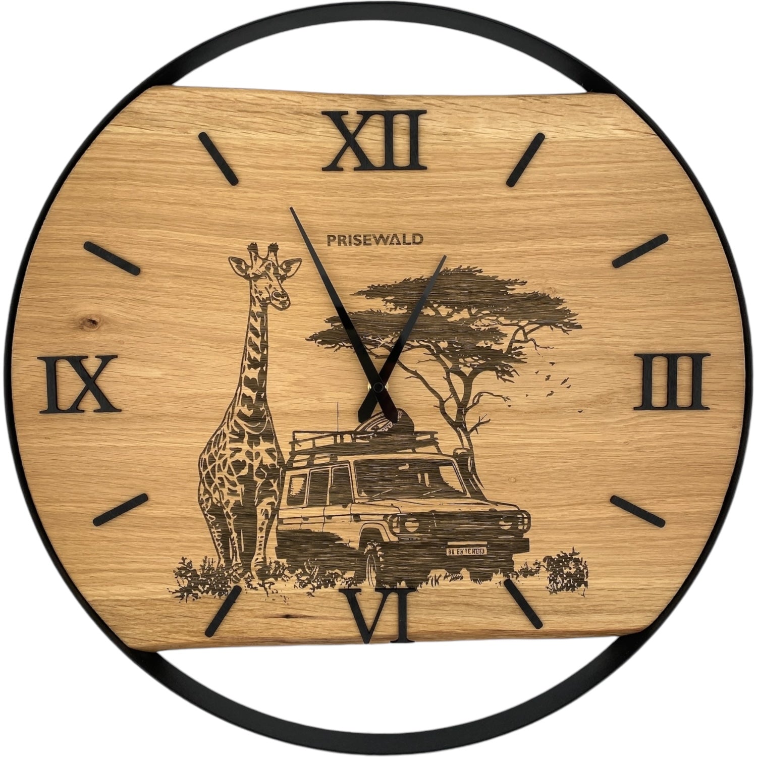 Runde Wanduhr aus Eichenholz, 50 cm, schwarzer Rahmen, römische Ziffern, Giraffe und Geländewagen in der Savanne - PRISEWALD