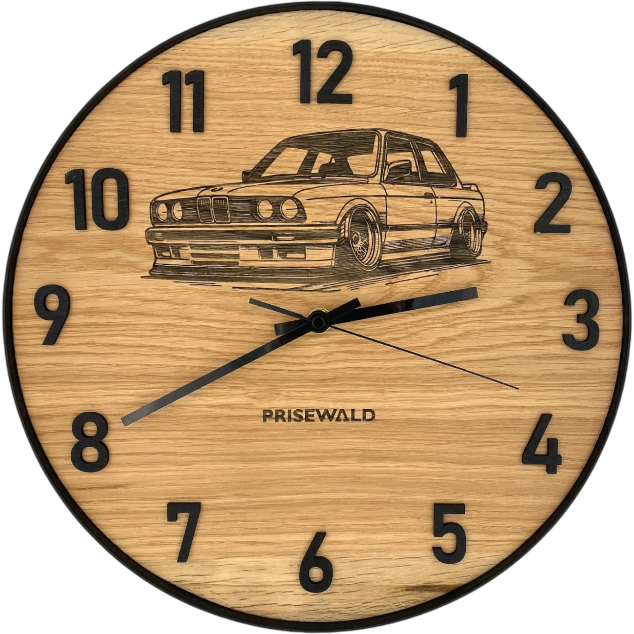 Runde Wanduhr aus Eichenholz, 35 cm, schwarzer Rahmen, arabische Ziffern, BMW - PRISEWALD