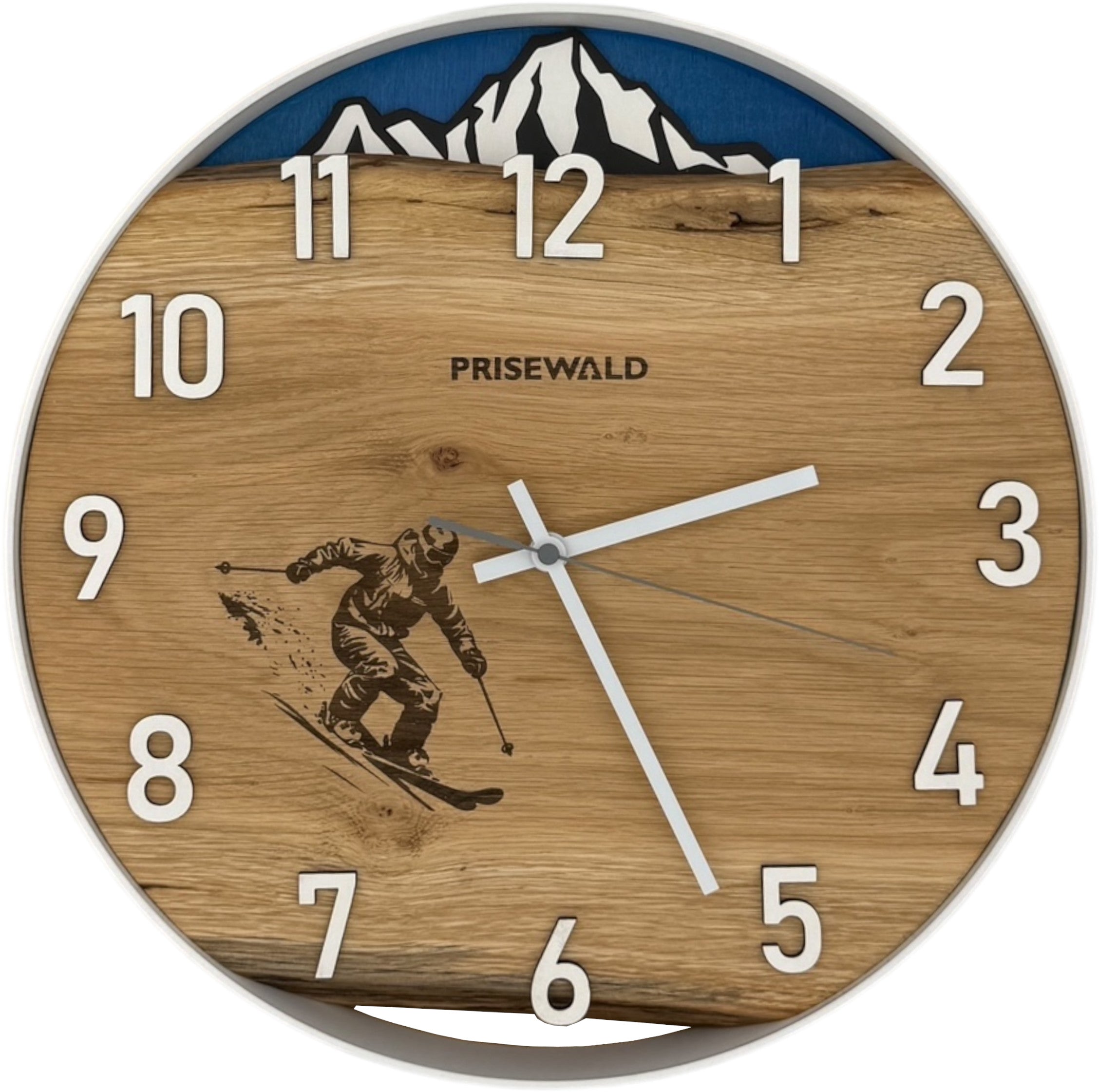 Runde Wanduhr aus Eichenholz, 35 cm, weisser Rahmen, arabische Ziffern, schneebedeckte Berge, Skifahrer