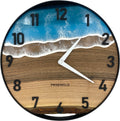 Runde Wanduhr aus Walnussholz, 35 cm, schwarzer Rahmen, arabische Ziffern, blaues Epoxidharz - PRISEWALD