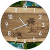 Runde Wanduhr aus Walnussholz, 70 cm, weisser Rahmen, arabische Ziffern, türkises Epoxidharz, grünes Moos, Insel, Surfbrett