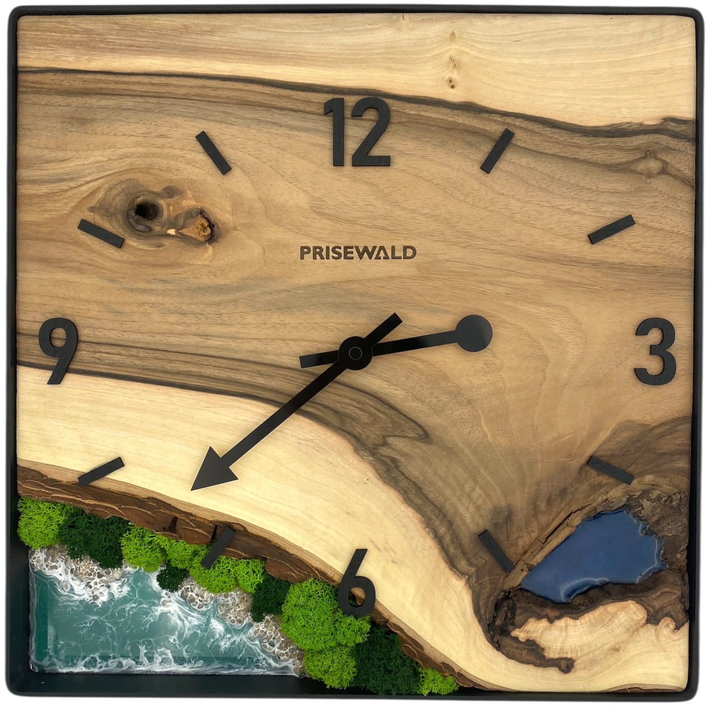 Quadratische Wanduhr aus Walnussholz, 35 cm, schwarzer Rahmen, arabische Ziffern, türkises Epoxidharz, grünes Moos, Insel, Küste, Blauer See