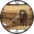 Runde Wanduhr aus Walnussholz, 50 cm, schwarzer Rahmen, arabische Ziffern, zwei Giraffen