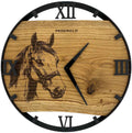 Runde Wanduhr aus Eichenholz, 35 cm, schwarzer Rahmen, römische Ziffern, Pferdekopf