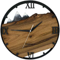 Runde Wanduhr aus Walnussholz, 35 cm, schwarzer Rahmen, römische Ziffern, schwarzes Epoxidharz, Schneebedeckte Berge im Hintergrund