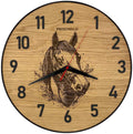 Runde Wanduhr aus Eichenholz, 35 cm, schwarzer Rahmen, arabische Ziffern, Pferdekopf