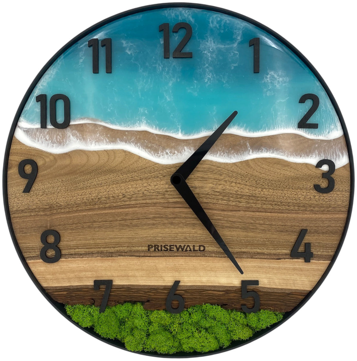 Runde Wanduhr aus Walnussholz, 35 cm, schwarzer Rahmen, arabische Ziffern, türkises Epoxidharz, grünes Moos