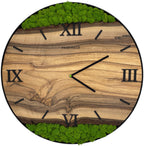 Runde Wanduhr aus Walnussholz, 50 cm, schwarzer Rahmen, römische Ziffern, grünes Moos