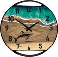 Runde Wanduhr aus Walnussholz, 50 cm, schwarzer Rahmen, arabische Ziffern, türkises Epoxidharz, Wal
