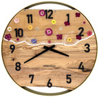 Runde Wanduhr aus Eschenholz, 50 cm, goldener Rahmen, arabische Ziffern, Durchsichtiges Epoxidharz, Blumen