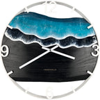 Runde Wanduhr aus schwarz lackiertem Eichenholz, 50 cm, weißer Rahmen, arabische Ziffern, blaues Epoxidharz - PRISEWALD